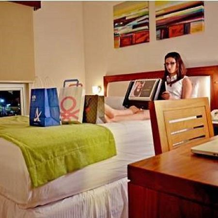 Hotel Hex เอสเตลิ ภายนอก รูปภาพ