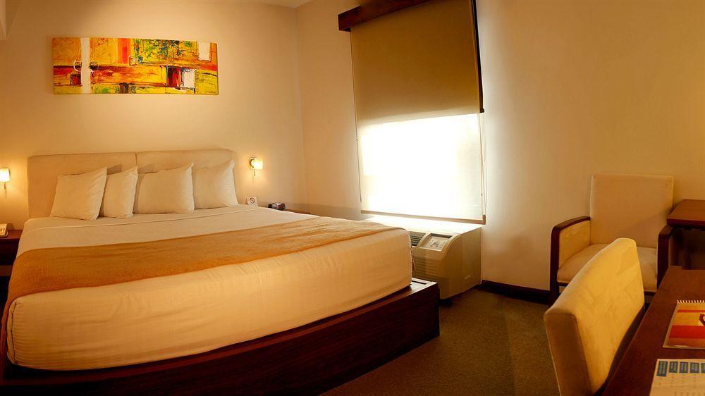 Hotel Hex เอสเตลิ ภายนอก รูปภาพ