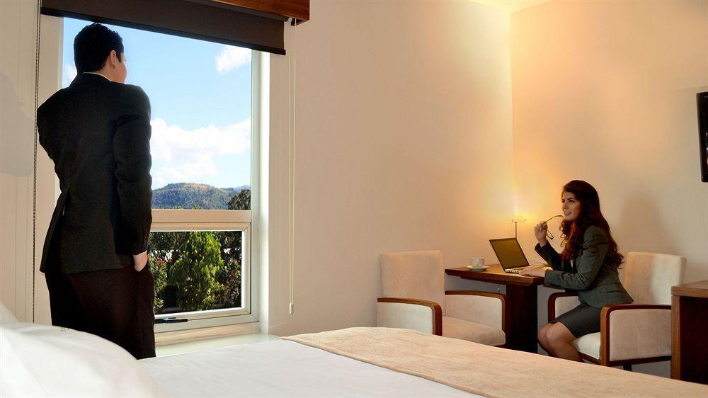Hotel Hex เอสเตลิ ภายนอก รูปภาพ