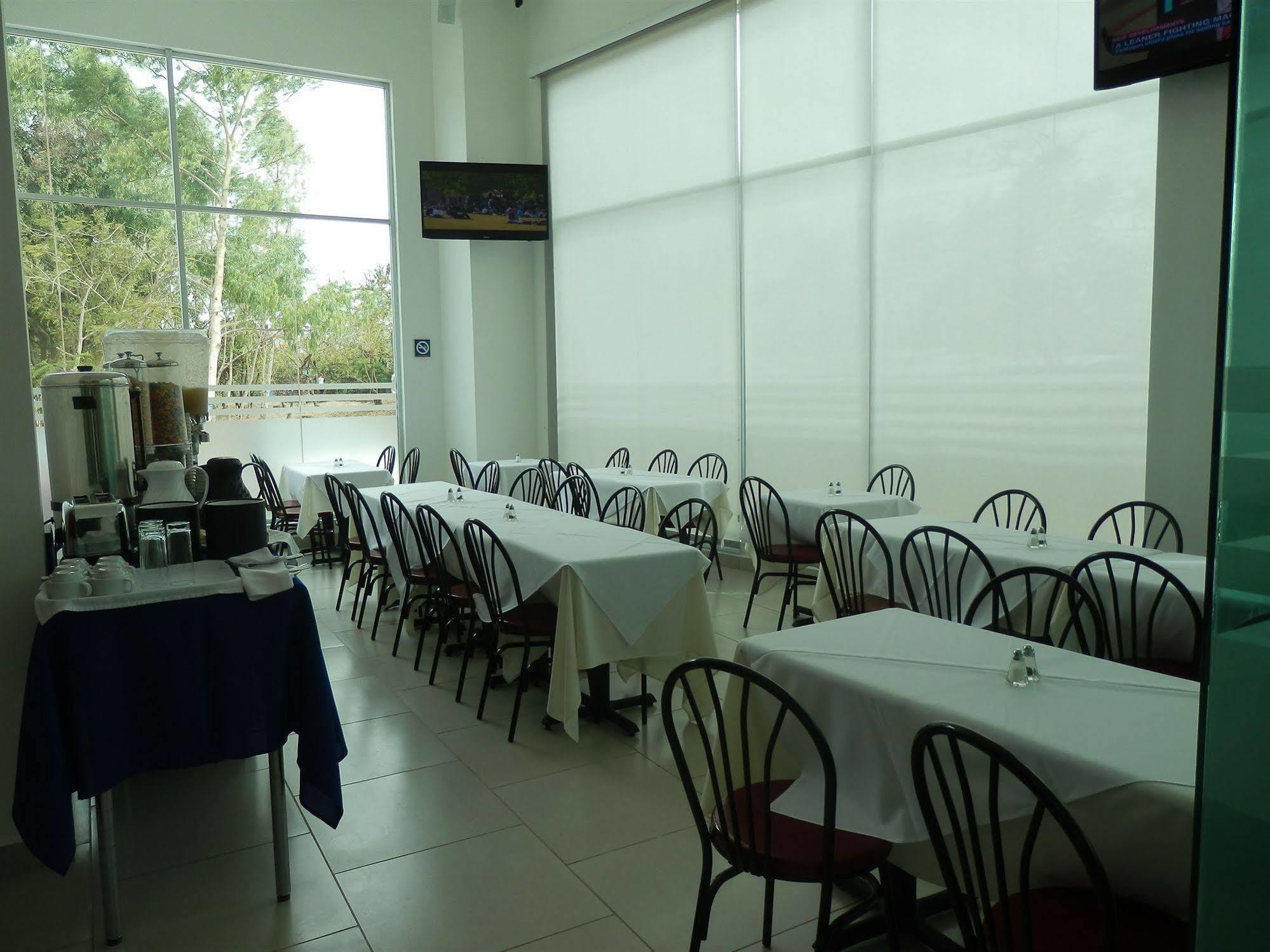 Hotel Hex เอสเตลิ ภายนอก รูปภาพ